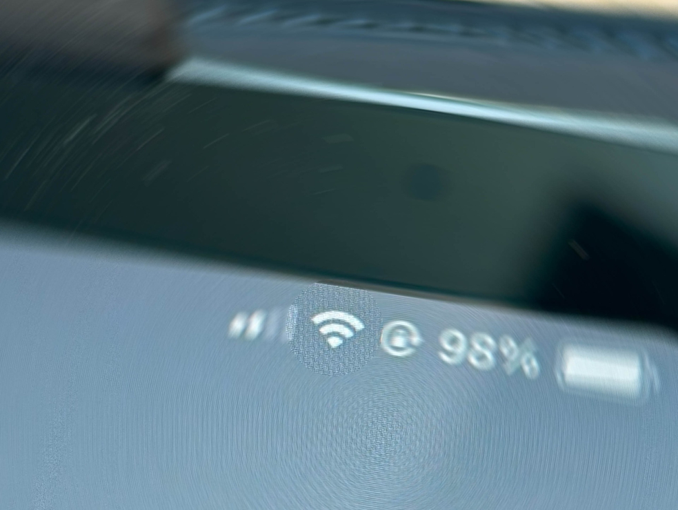 Anzeige der WLAN-Stärke auf einem Tablet oder Smartphone.
